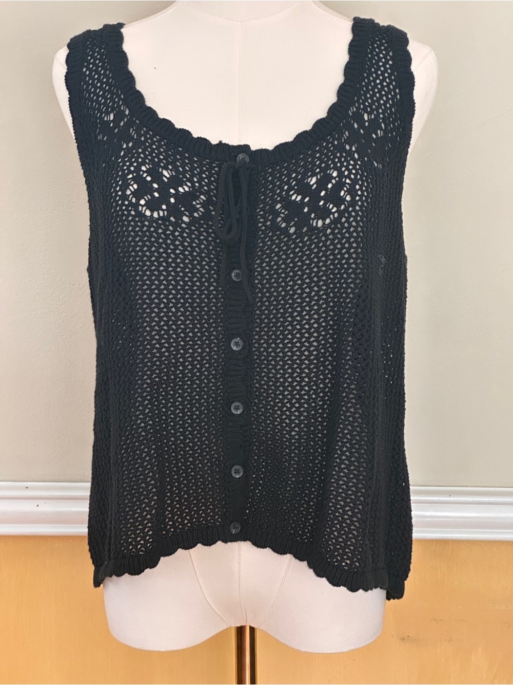 Old Navy Seaside Cotton Black Crochet Button-Front Tank